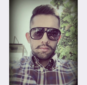 Meet your Posher, Simerpreet